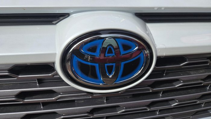 2024 Toyota RAV4 GXL