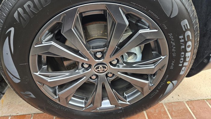 2024 Toyota RAV4 GXL