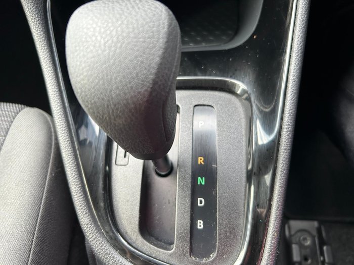 2021 Toyota Yaris Ascent Sport MXPA10R Crystal Pearl