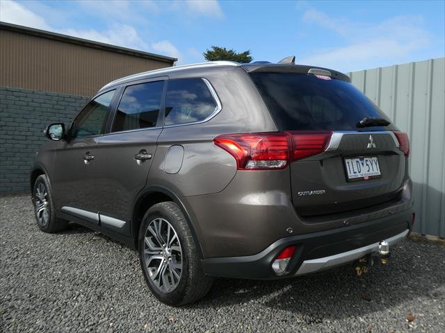 2016 Mitsubishi Outlander LS 2WD