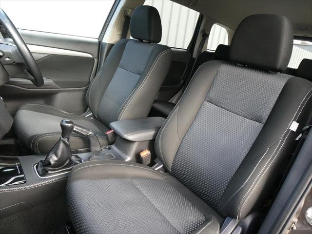 2016 Mitsubishi Outlander LS 2WD