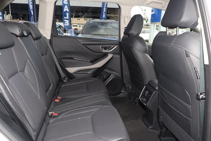 2025 Subaru Forester 2.5i Luxury Special Edition S5 MY24 AWD Crystal White
