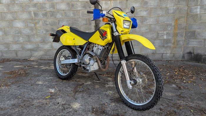 2017 Suzuki DR-Z250 Yellow