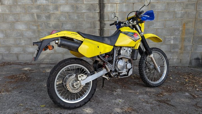 2017 Suzuki DR-Z250 Yellow