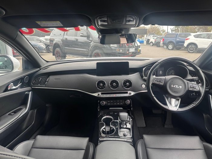 2023 Kia Stinger 330S