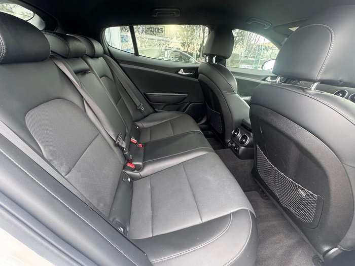 2023 Kia Stinger 330S