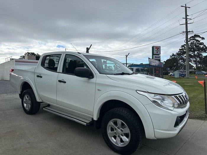 2015 Mitsubishi Triton GLX MQ MY16 4X4 Dual Range White