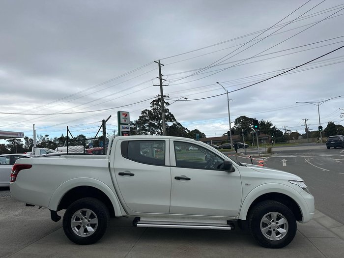 2015 Mitsubishi Triton GLX MQ MY16 4X4 Dual Range White