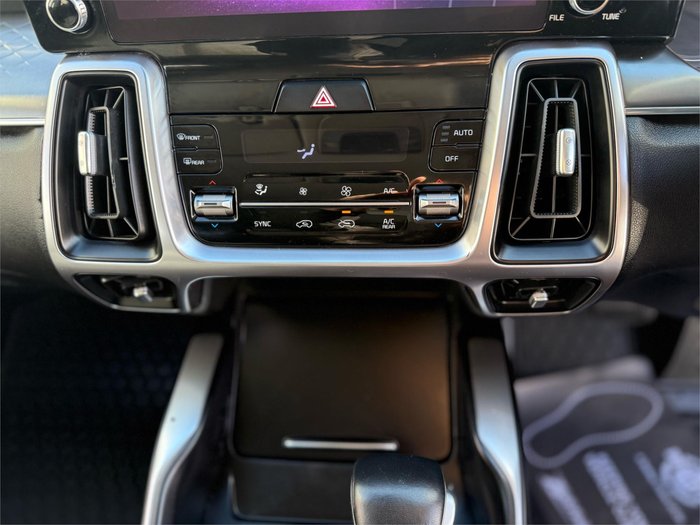 2022 Kia Sorento Sport