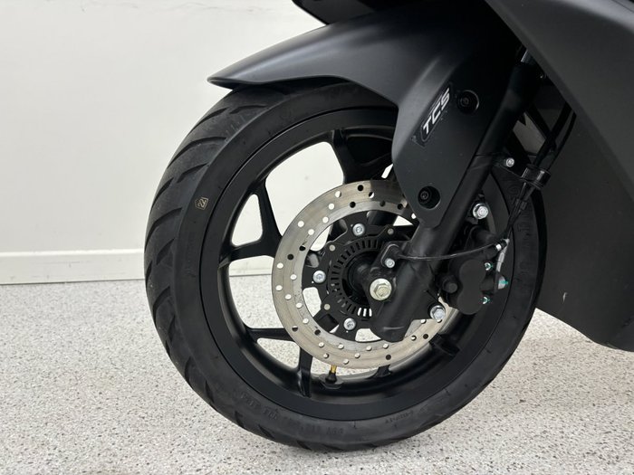 2025 CFMOTO 2025 CFMOTO 150CC 150SC Scooter ABS GEM BLACK