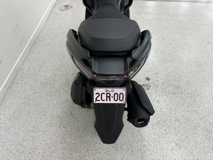 2025 CFMOTO 2025 CFMOTO 150CC 150SC Scooter ABS GEM BLACK