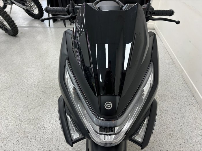 2025 CFMOTO 2025 CFMOTO 150CC 150SC Scooter ABS GEM BLACK