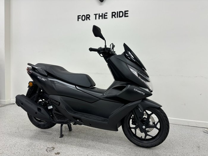 2025 CFMOTO 2025 CFMOTO 150CC 150SC Scooter ABS GEM BLACK