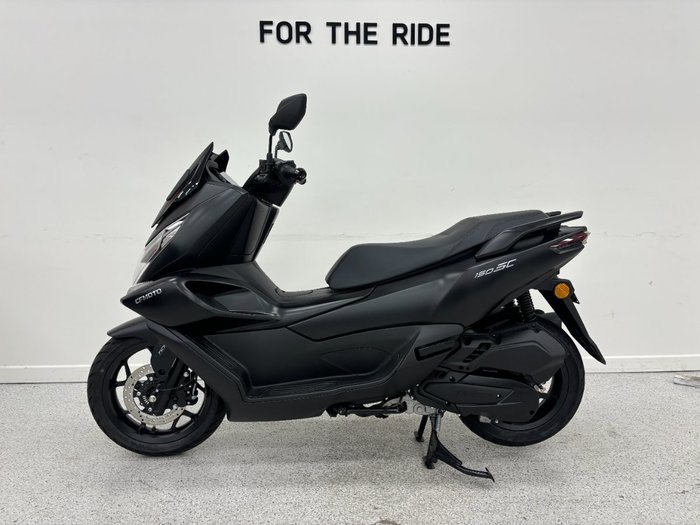 2025 CFMOTO 2025 CFMOTO 150CC 150SC Scooter ABS GEM BLACK