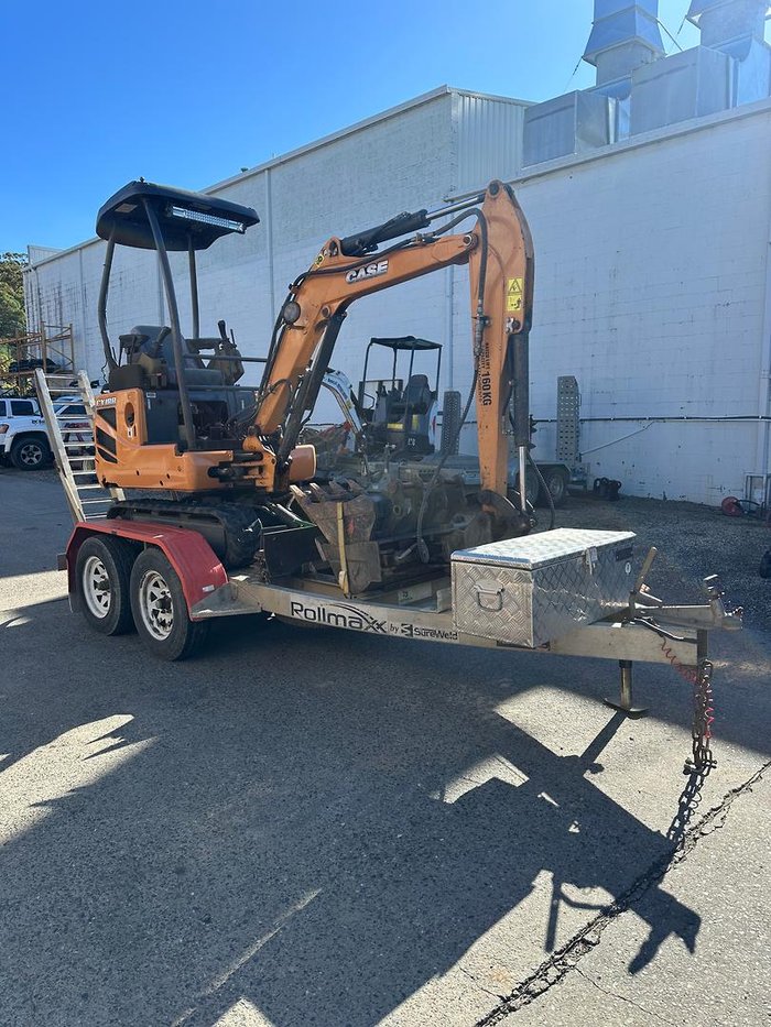0 CASE Cx18b Orange