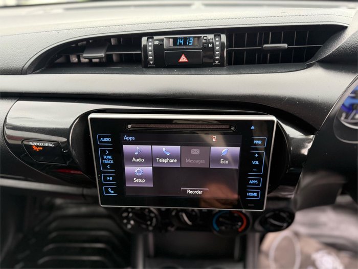 2020 Toyota Hilux SR