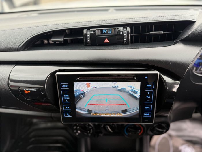 2020 Toyota Hilux SR