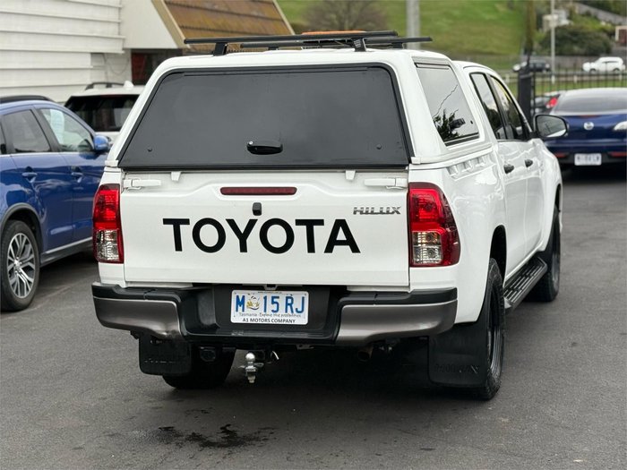 2020 Toyota Hilux SR