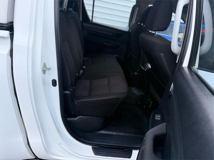 2018 Toyota Hilux SR