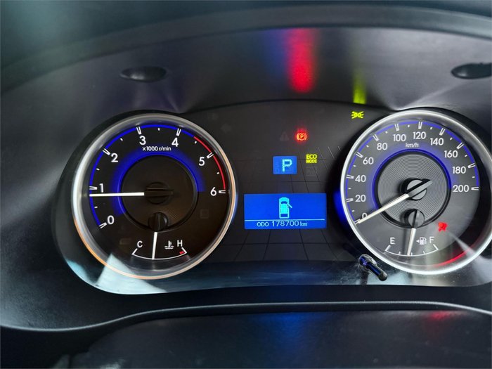 2018 Toyota Hilux SR