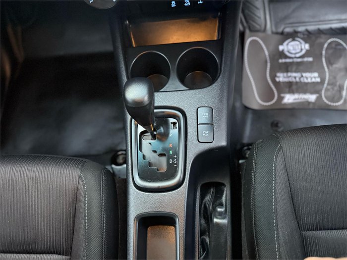 2018 Toyota Hilux SR