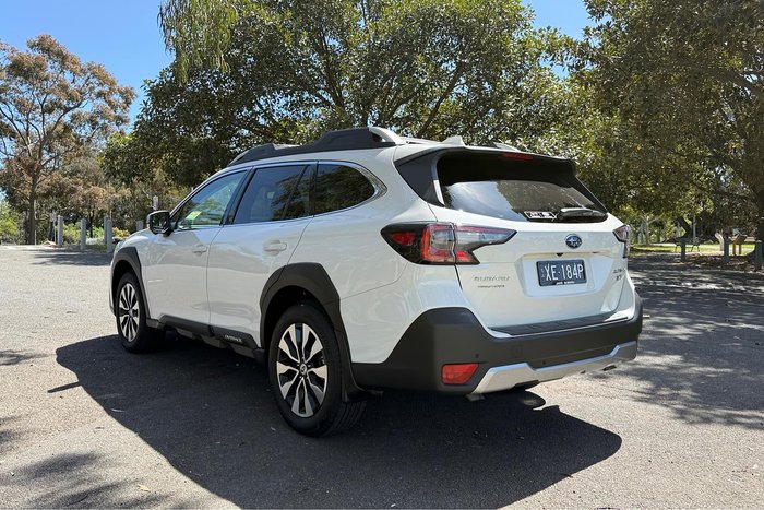 2024 Subaru Outback AWD Touring XT