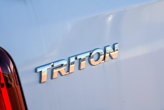 2022 Mitsubishi Triton GLX+