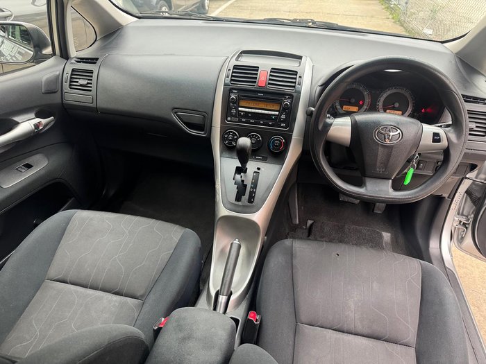 2011 Toyota Corolla Ascent ZRE152R MY11 Silver Pearl