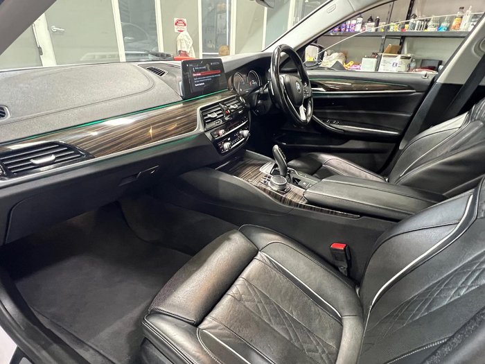 2018 BMW 5 Series 530d Luxury Line G30 Mineral White