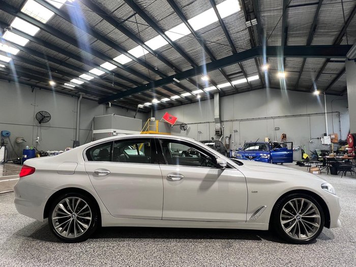 2018 BMW 5 Series 530d Luxury Line G30 Mineral White