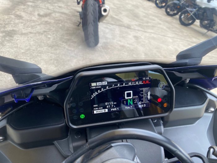 2015 Yamaha YZF-R1 Blue
