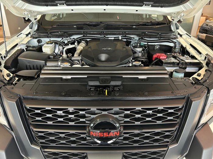 2024 Nissan Navara PRO-4X Warrior D23 MY24 4X4 Dual Range White Pearl