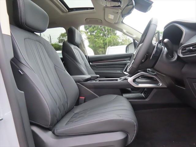 2025 LDV D90 Executive