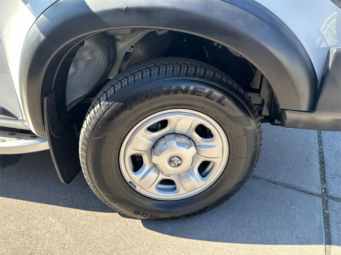 2019 Holden Colorado LS RG MY20 4X4 Dual Range Summit White