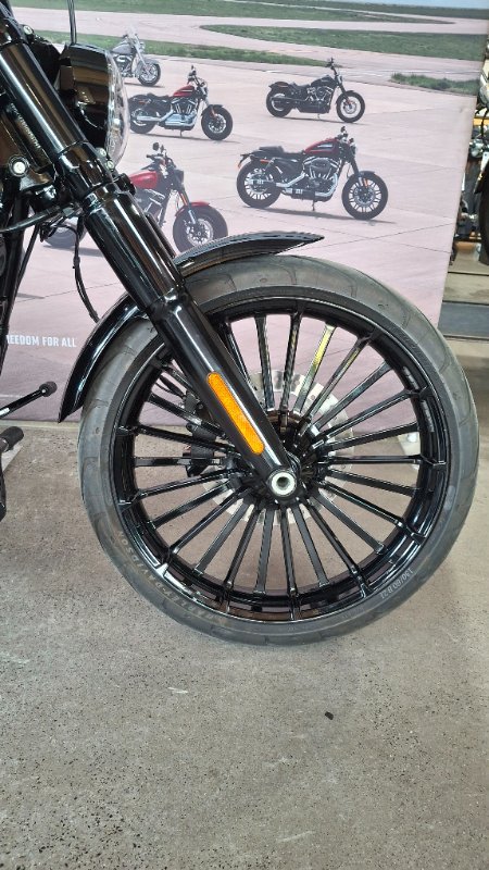 2023 Harley-davidson FXBR BREAKOUT (117) Vivid Black