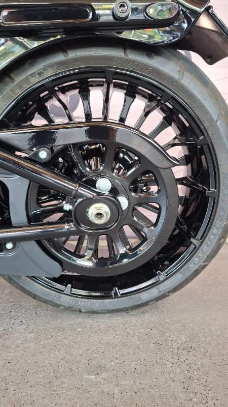 2023 Harley-davidson FXBR BREAKOUT (117) Vivid Black