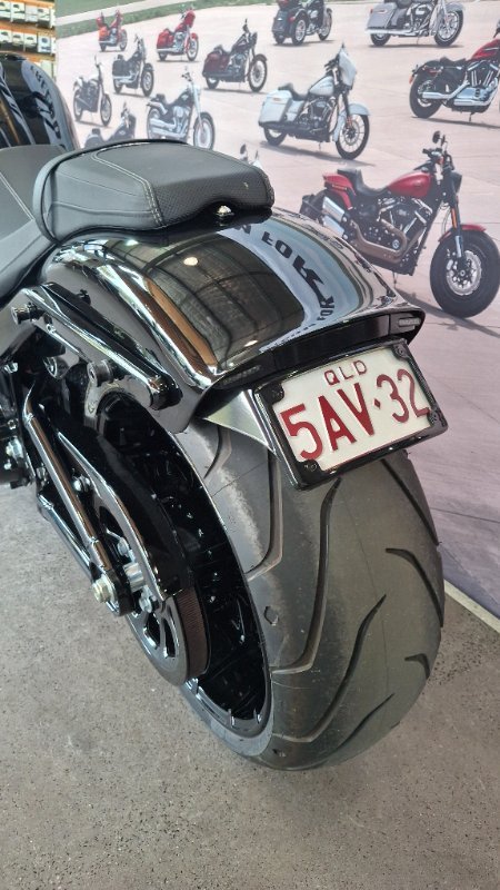 2023 Harley-davidson FXBR BREAKOUT (117) Vivid Black