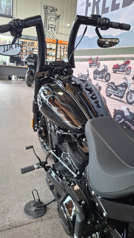 2023 Harley-davidson FXBR BREAKOUT (117) Vivid Black