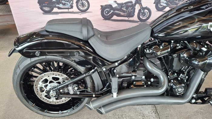 2023 Harley-davidson FXBR BREAKOUT (117) Vivid Black