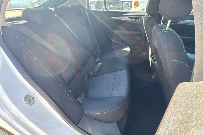 2018 Holden Commodore LT