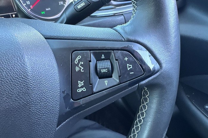 2018 Holden Commodore LT