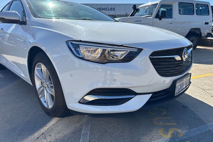 2018 Holden Commodore LT