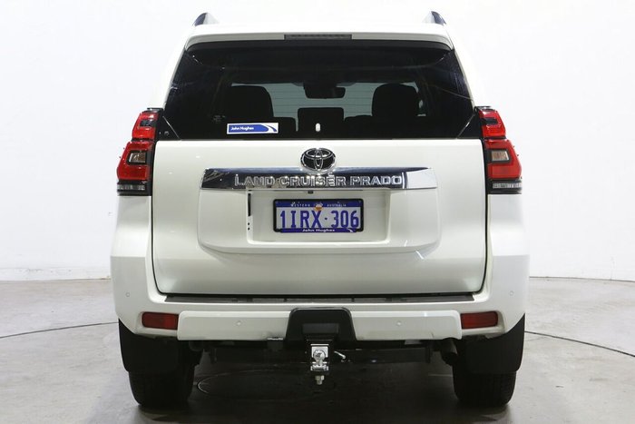 2022 Toyota Landcruiser Prado VX