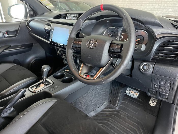 2024 Toyota Hilux GR Sport