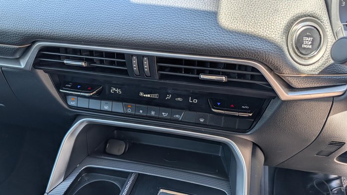 2023 Mazda CX-60 G40e Evolve