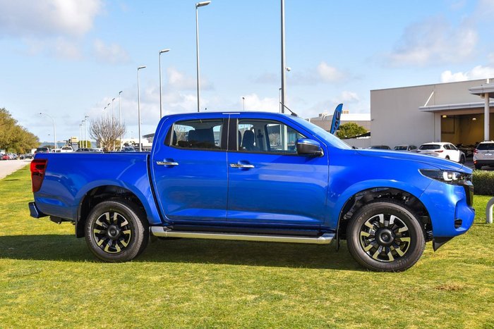 2025 Mazda BT-50 XTR