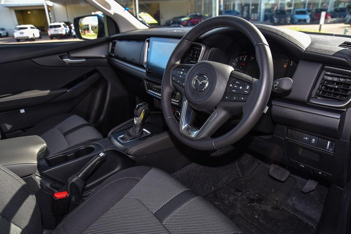 2025 Mazda BT-50 XTR