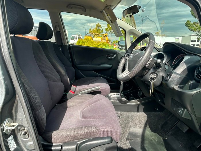 2013 Honda Jazz Vibe-S