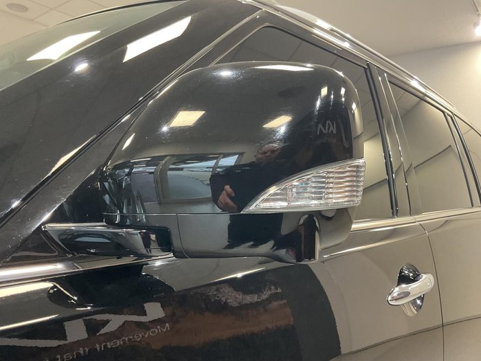 2023 Nissan Patrol Ti-L