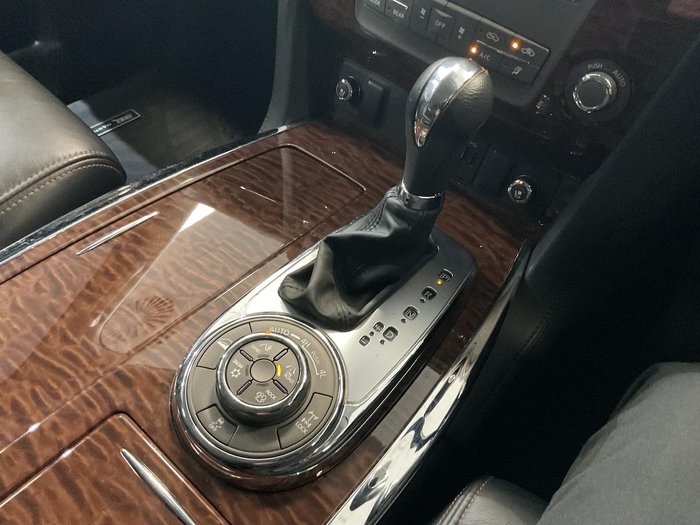 2023 Nissan Patrol Ti-L